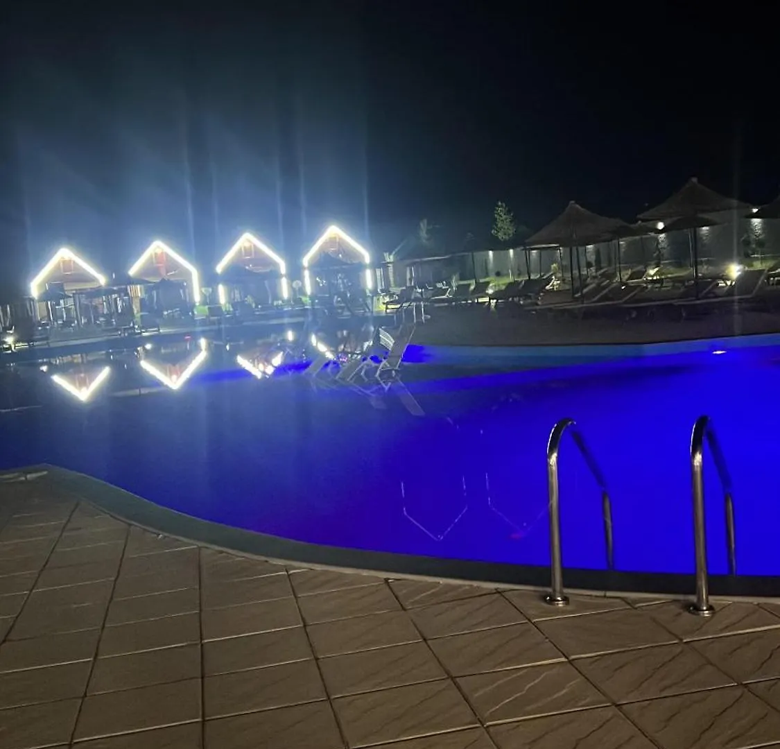 Empire Resort Villas Kukes 0*,  Albanie